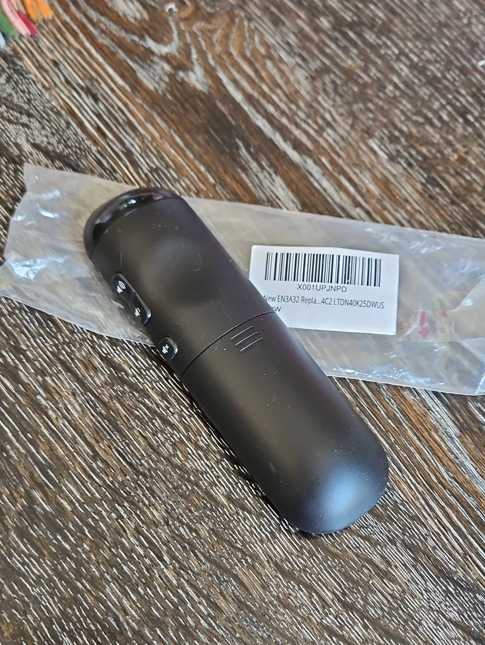 Roku TV Replacement Remote - Black with Purple Navigation